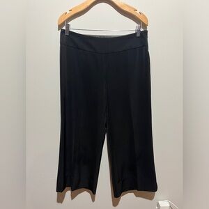 White House Black Market Black Cropped Wide Leg Pants